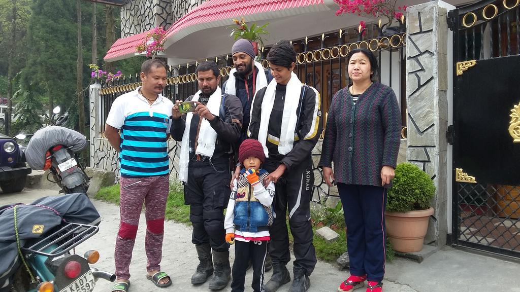 Tharbaling Homestay Darjeeling (West Bengal) Exterior foto